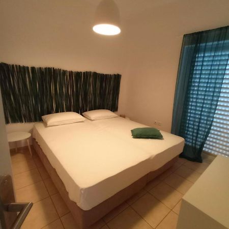 Sonema Seaside Apt Chrissi Akti Chania Exterior foto