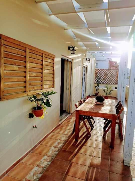 Sonema Seaside Apt Chrissi Akti Chania Exterior foto